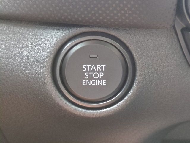 2025 Mazda CX-50 2.5 S Premium Package Image 23 of 28