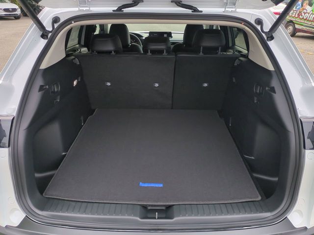 2025 Mazda CX-50 2.5 S Premium Package Image 11 of 28