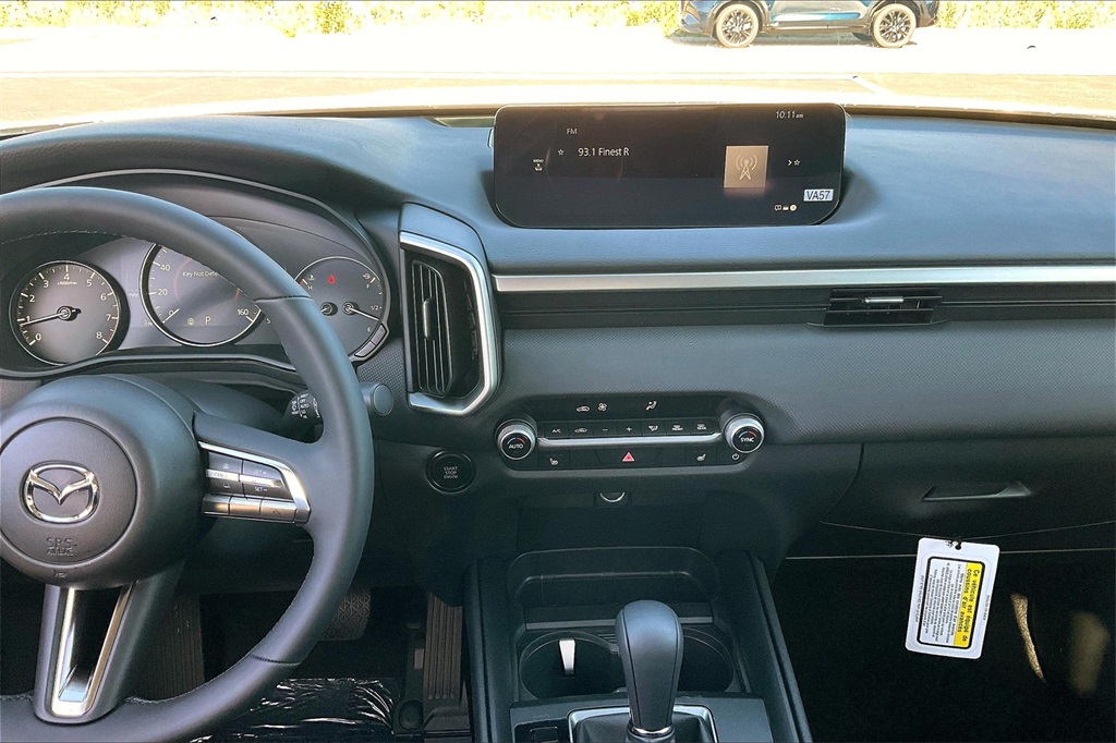 2025 Mazda CX-50 2.5 S Premium Package Image 9 of 14