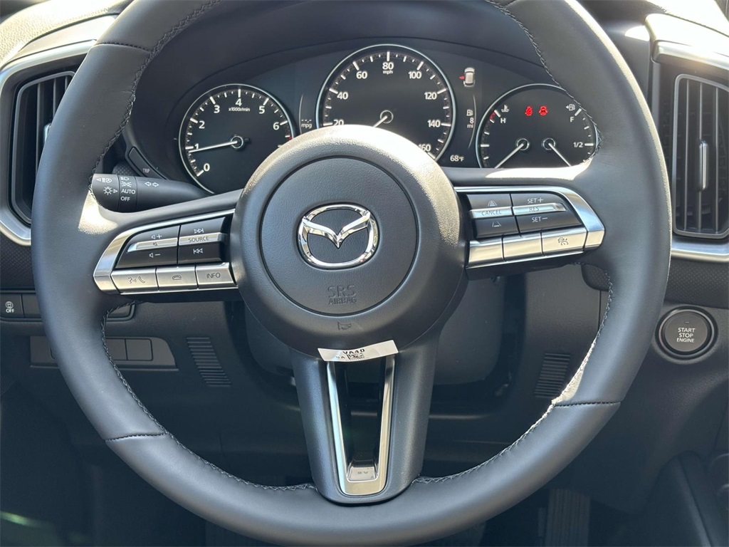 Vehicle image 29 of 33