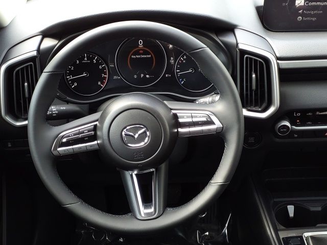 Vehicle image 18 of 23