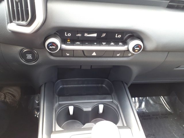 Vehicle image 23 of 23