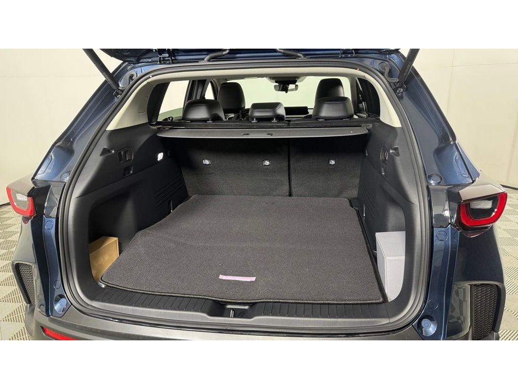 Vehicle image 13 of 35