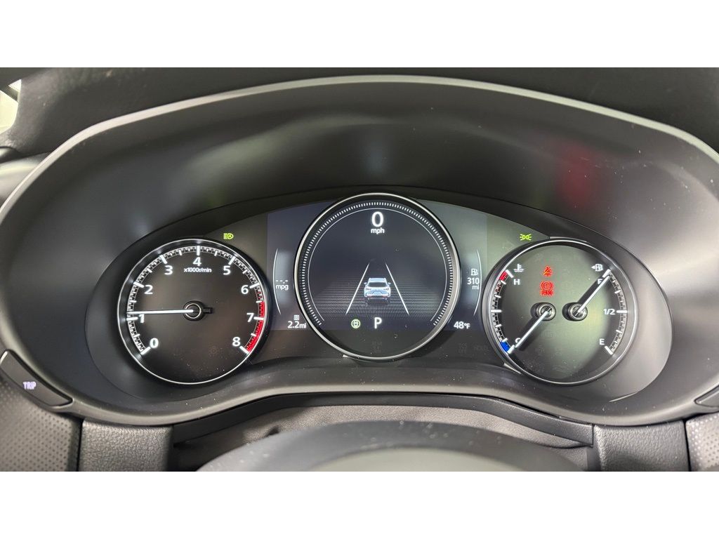 Vehicle image 21 of 35