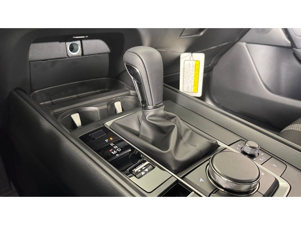 Vehicle image 29 of 35