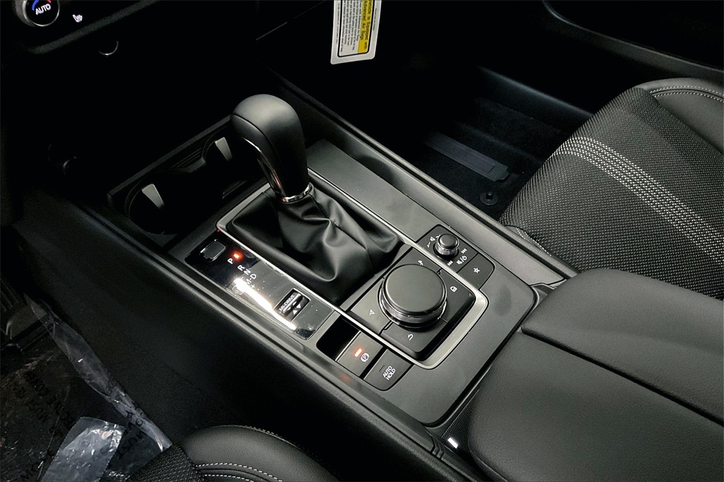 Vehicle image 12 of 12