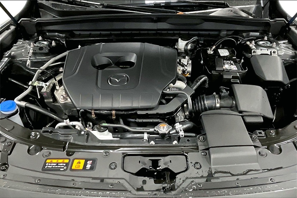 Vehicle image 5 of 12
