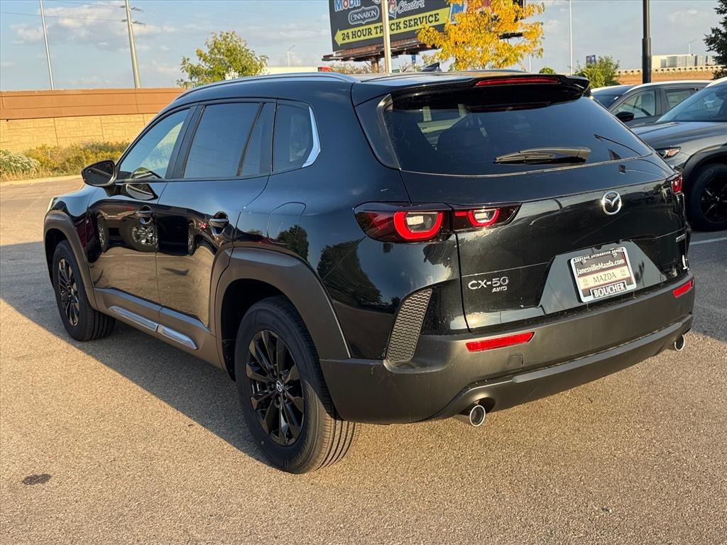 2025 Mazda CX-50 2.5 S Premium Package Image 4 of 24