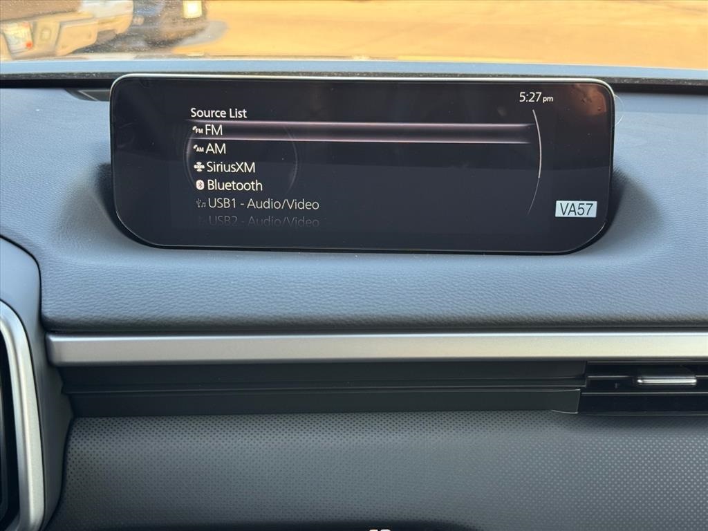 2025 Mazda CX-50 2.5 S Premium Package Image 12 of 24