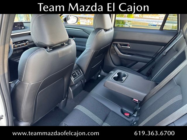 2025 Mazda CX-50 2.5 S Premium Package Image 8 of 24