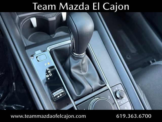 2025 Mazda CX-50 2.5 S Premium Package Image 22 of 24