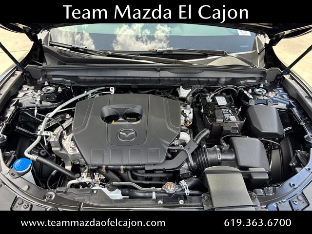 2025 Mazda CX-50 2.5 S Premium Package Image 3 of 24
