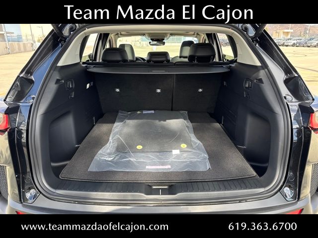 2025 Mazda CX-50 2.5 S Premium Package Image 4 of 24