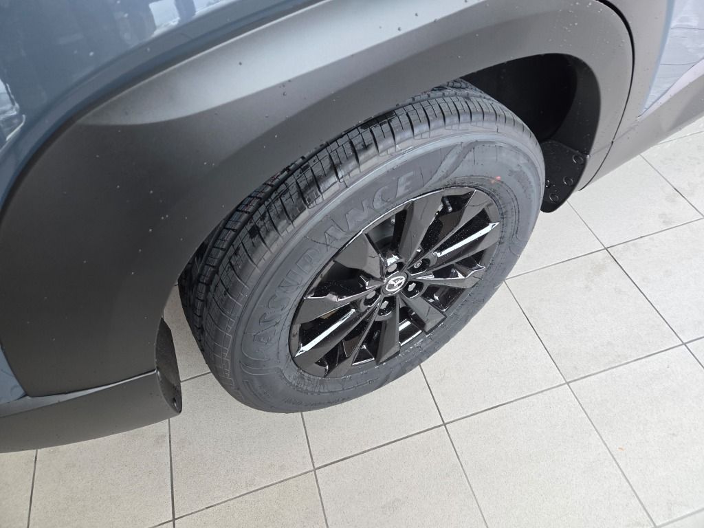 2025 Mazda CX-50 2.5 S Premium Package Image 4 of 30