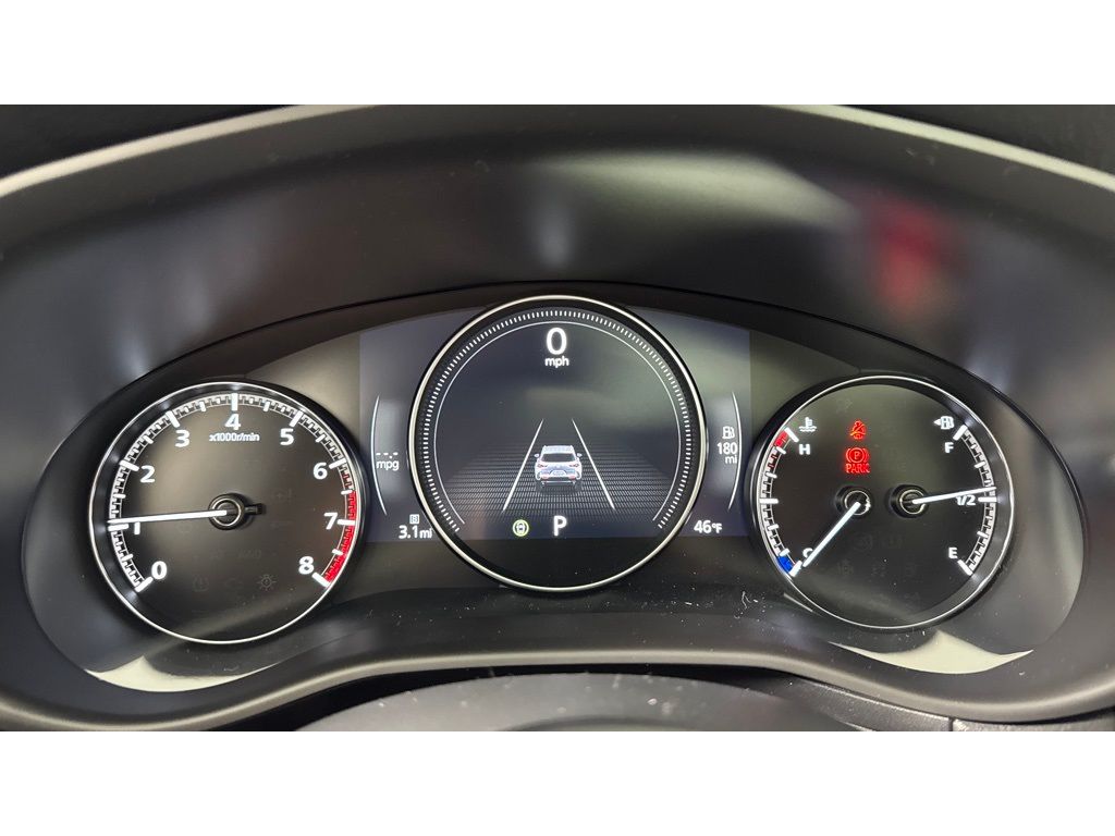 Vehicle image 20 of 33