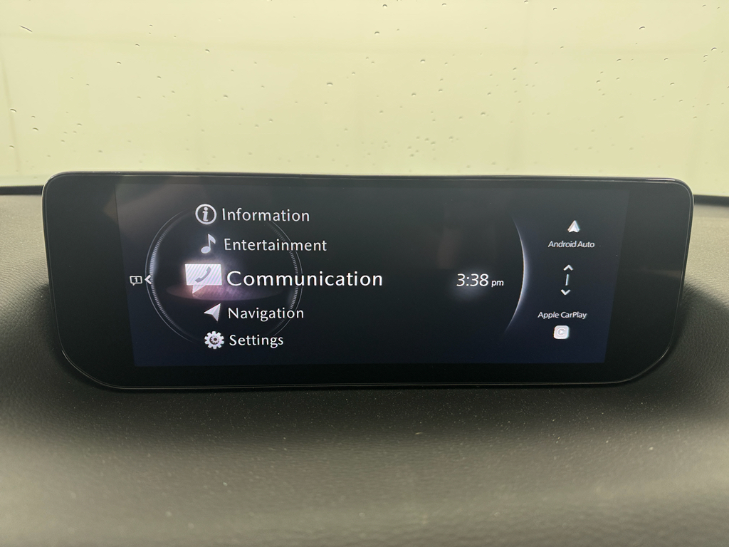 Vehicle image 20 of 34