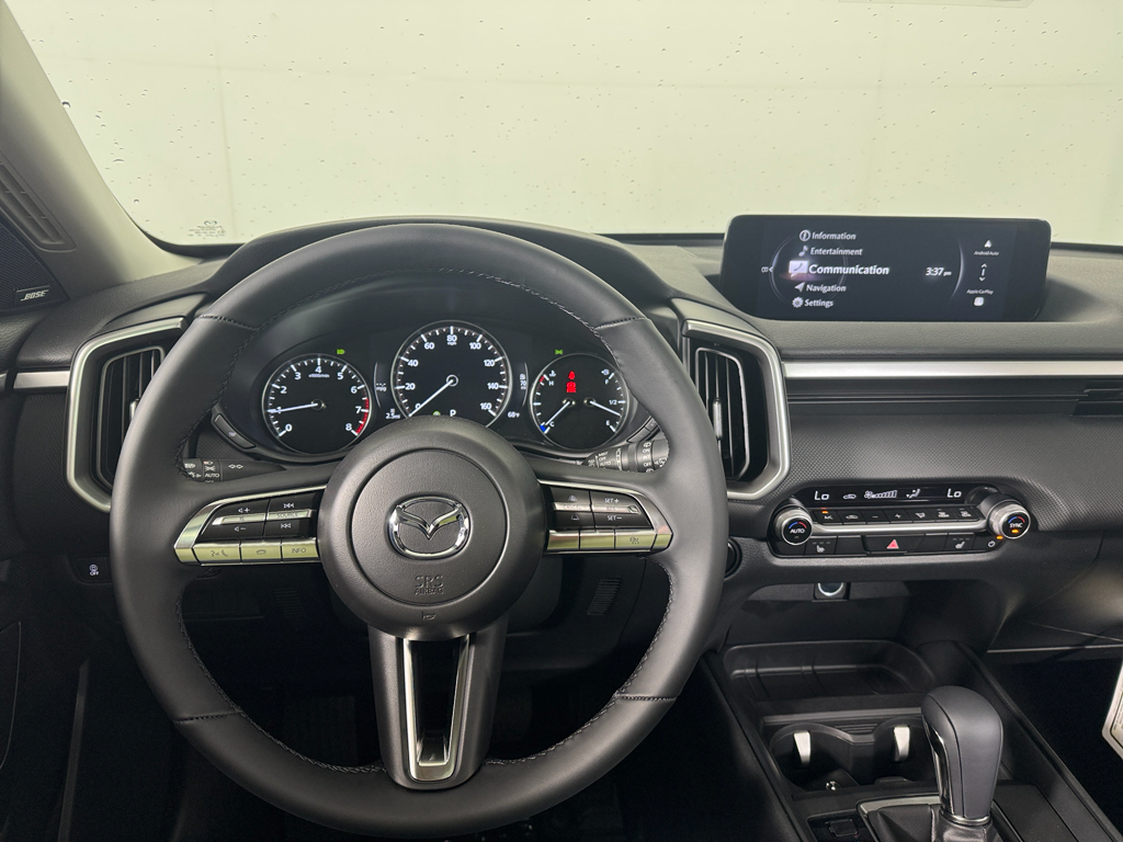 Vehicle image 16 of 34