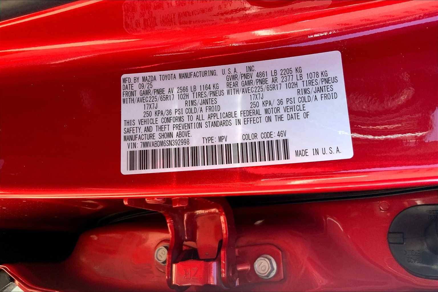 2025 Mazda CX-50 2.5 S Premium Package Image 16 of 20