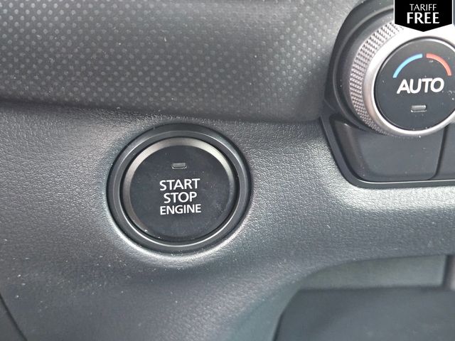 Vehicle image 19 of 25
