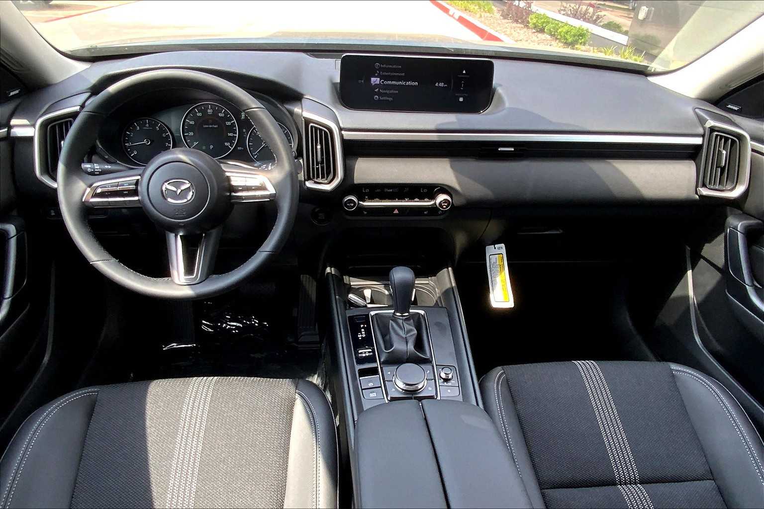 2025 Mazda CX-50 2.5 S Premium Package Image 11 of 20