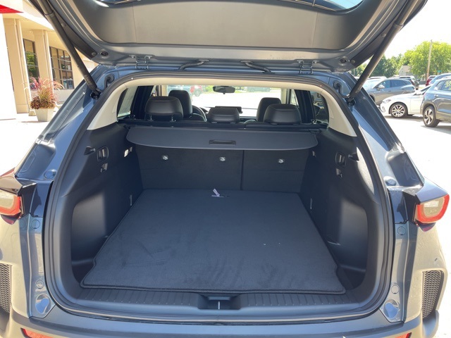 2025 Mazda CX-50 2.5 S Premium Package Image 10 of 26