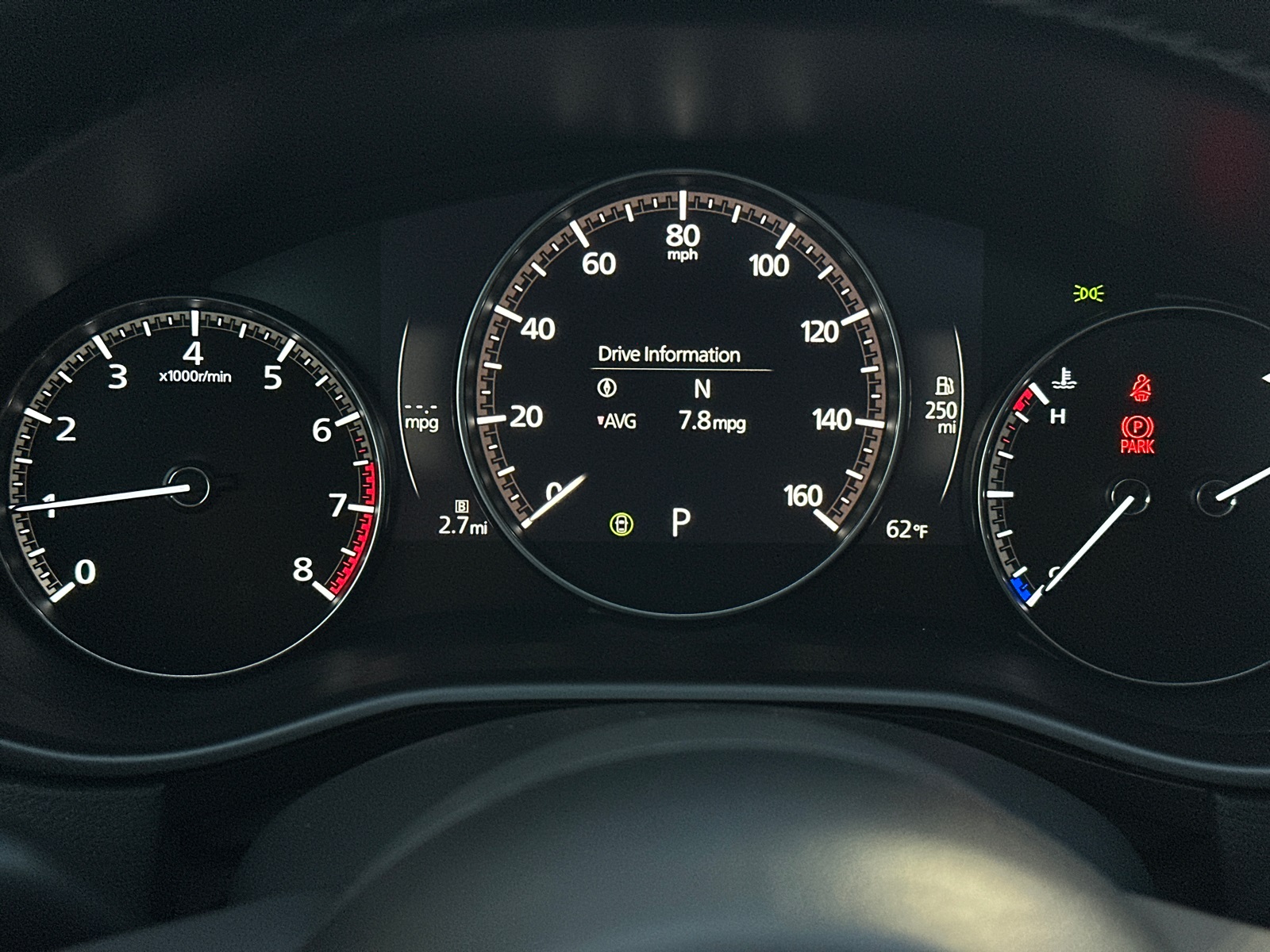 2025 Mazda CX-50 2.5 S Premium Package Image 18 of 37