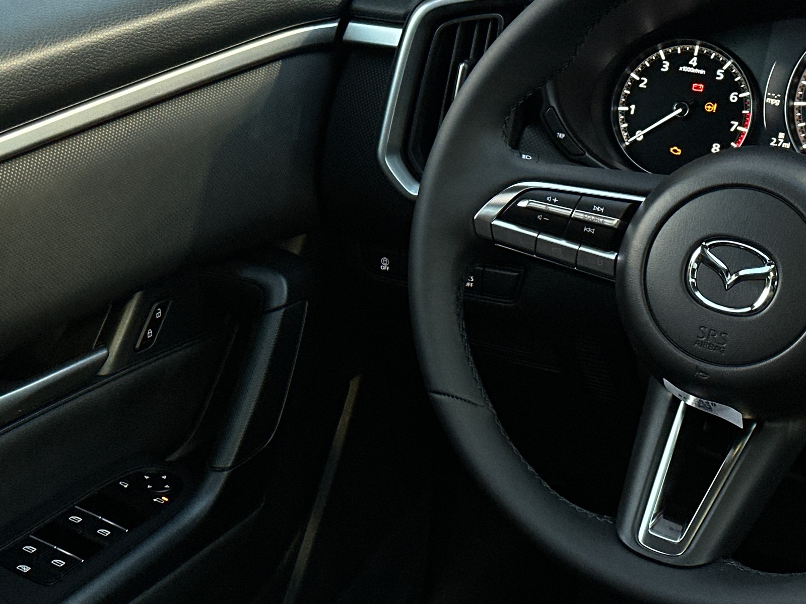 2025 Mazda CX-50 2.5 S Premium Package Image 35 of 37