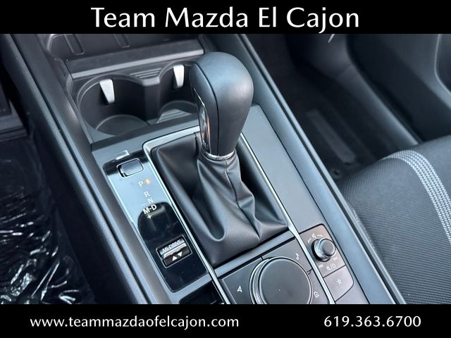 2025 Mazda CX-50 2.5 S Premium Package Image 21 of 24