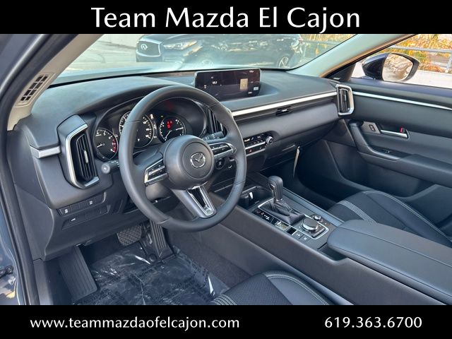 2025 Mazda CX-50 2.5 S Premium Package Image 9 of 24
