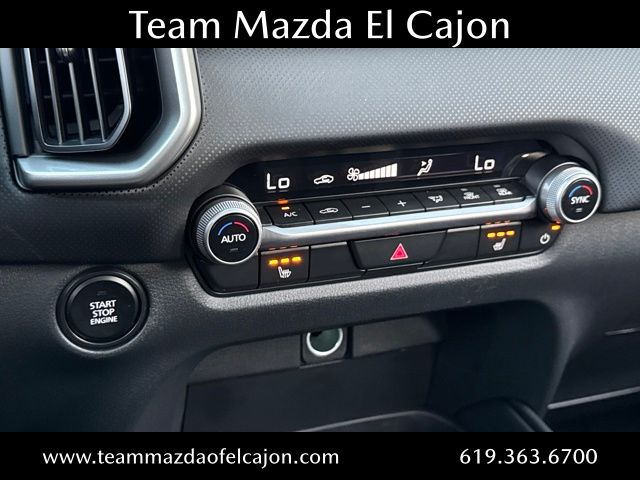 2025 Mazda CX-50 2.5 S Premium Package Image 14 of 24