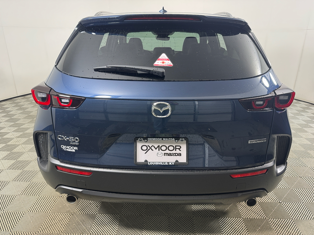 Vehicle image 7 of 32