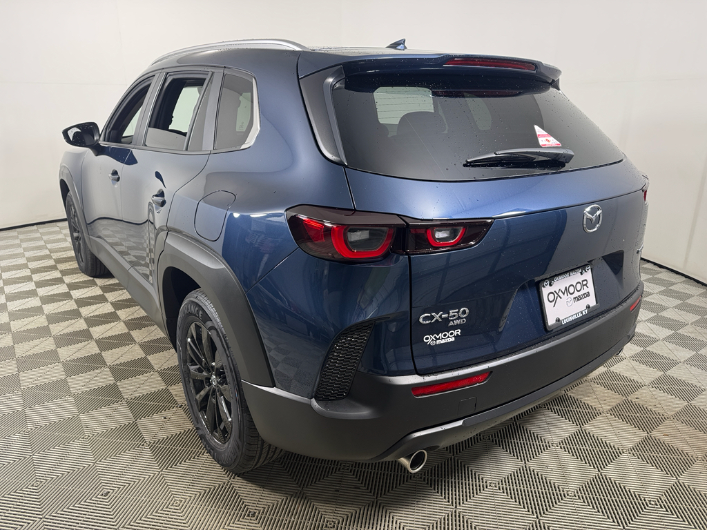 Vehicle image 8 of 32