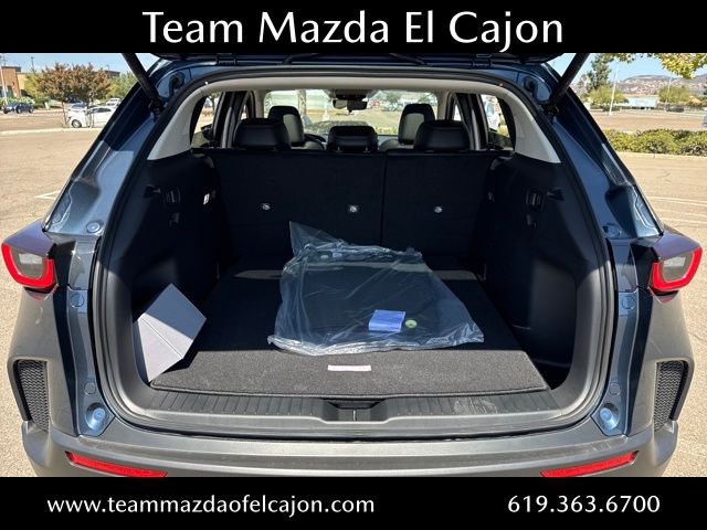 2025 Mazda CX-50 2.5 S Premium Package Image 22 of 24