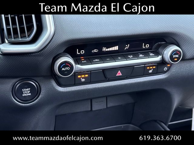 2025 Mazda CX-50 2.5 S Premium Package Image 18 of 24