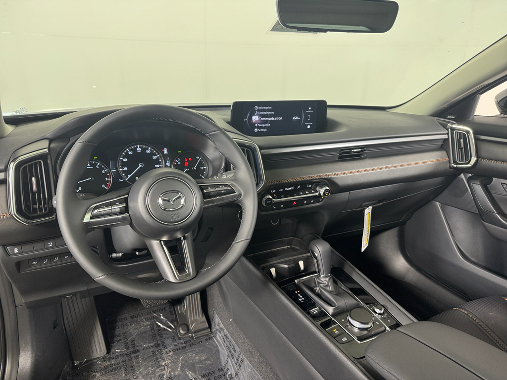 Vehicle image 29 of 33