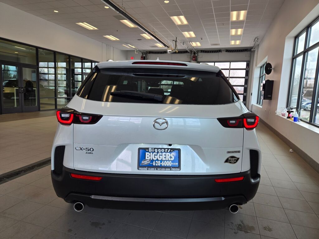 2025 Mazda CX-50 2.5 S Premium Plus Package Image 5 of 31