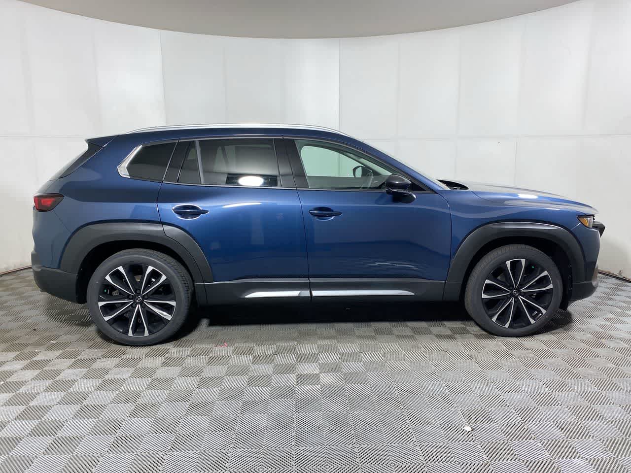 Vehicle image 5 of 29