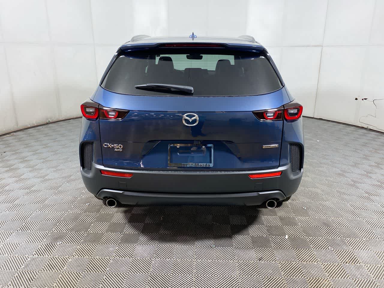Vehicle image 7 of 29