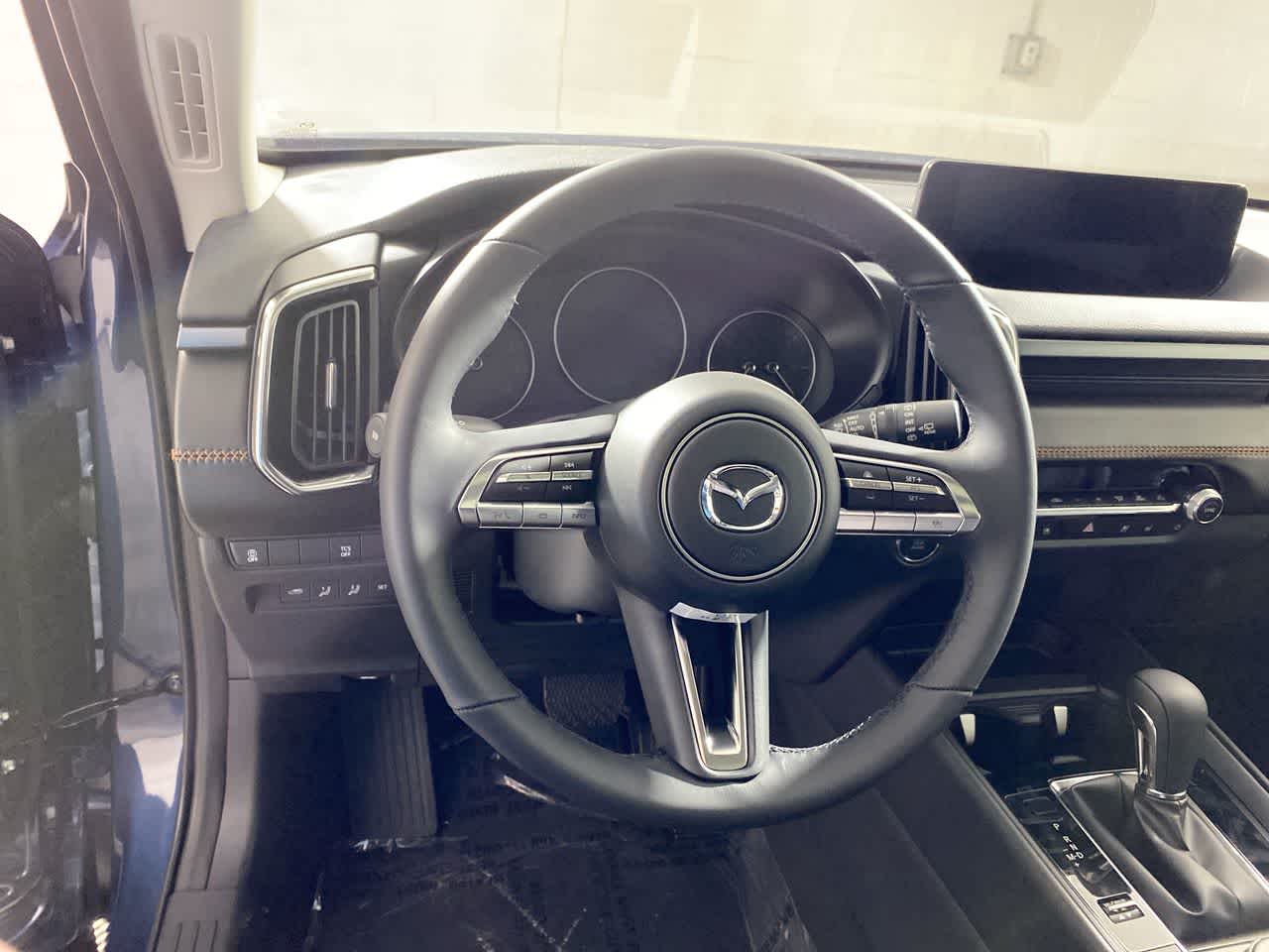 Vehicle image 16 of 29