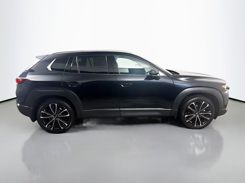 Vehicle image 4 of 31