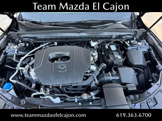 2025 Mazda CX-50 2.5 S Premium Plus Package Image 3 of 24