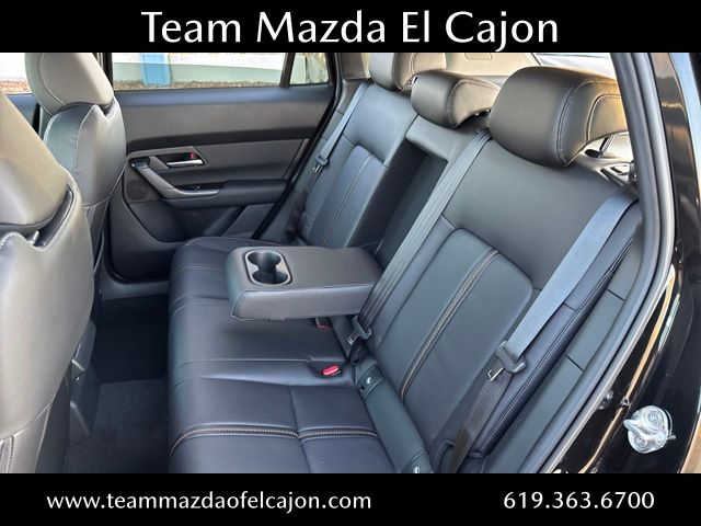 2025 Mazda CX-50 2.5 S Premium Plus Package Image 7 of 24