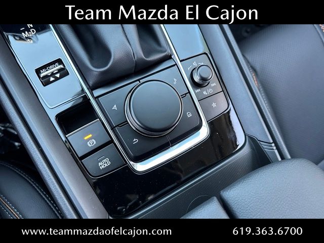 2025 Mazda CX-50 2.5 S Premium Plus Package Image 20 of 24