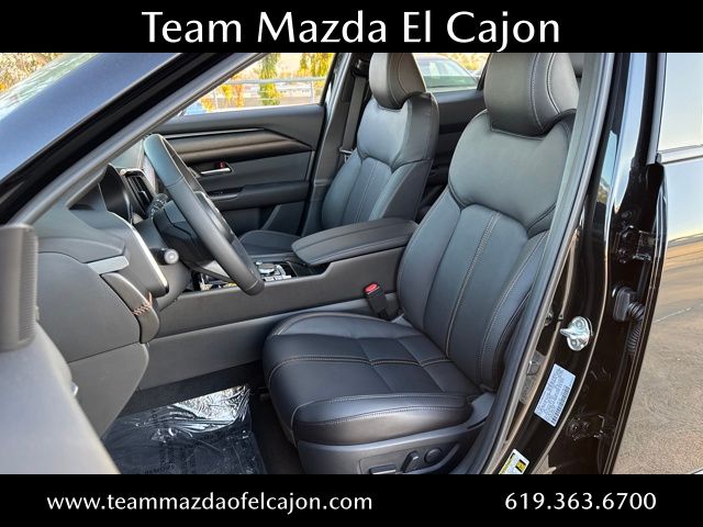 2025 Mazda CX-50 2.5 S Premium Plus Package Image 6 of 24