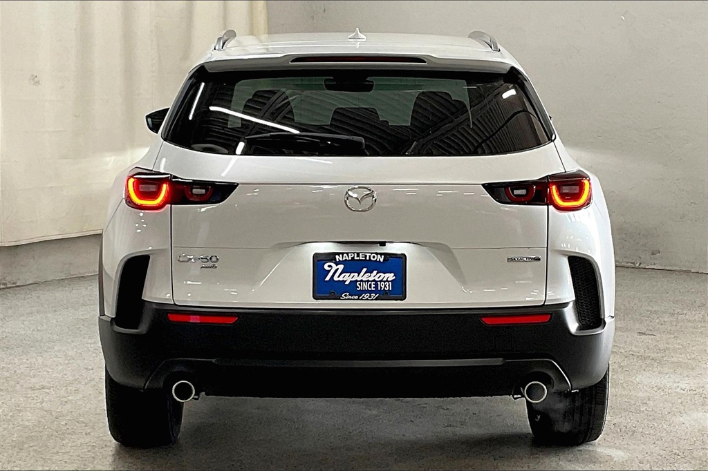 Vehicle image 3 of 12