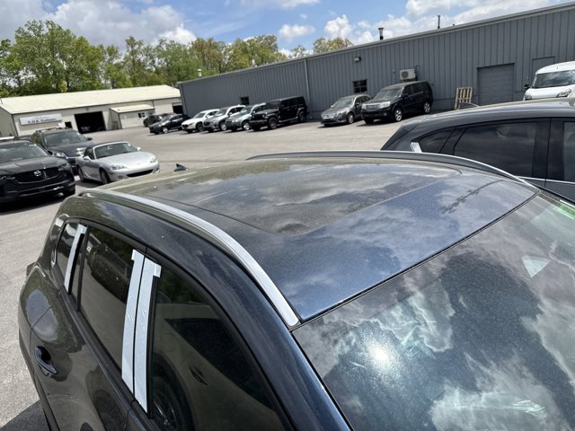 Vehicle image 6 of 6