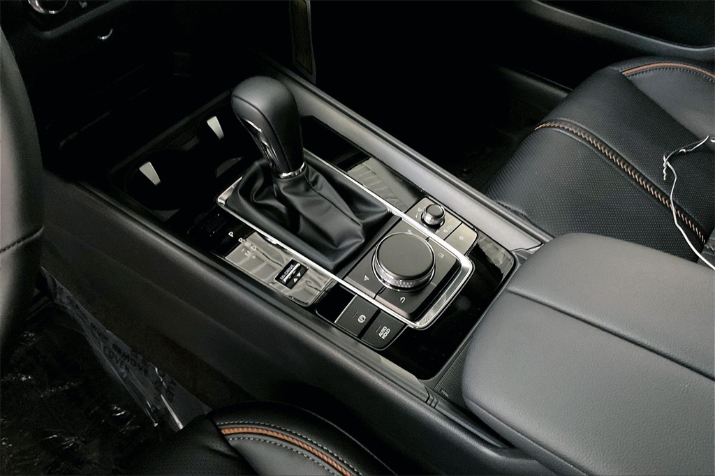 Vehicle image 12 of 12