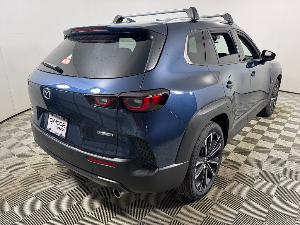 Vehicle image 6 of 36