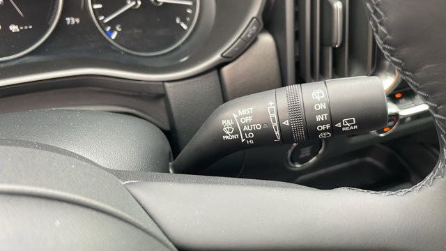 Vehicle image 40 of 41