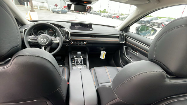 Vehicle image 18 of 41